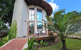 Villa Con Jacuzzi En Bacalar
